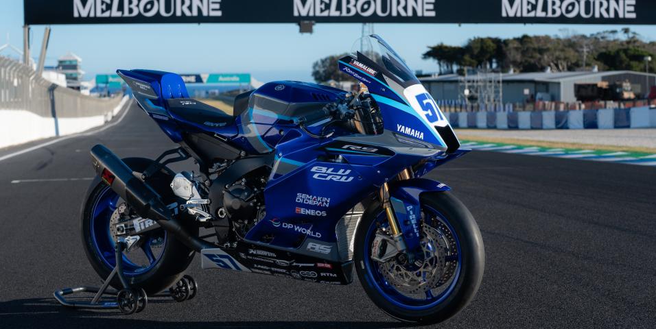 Yamaha R9 SSP 2026 Triple Crown Defender