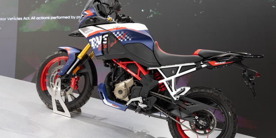 TVS Apache RTX300