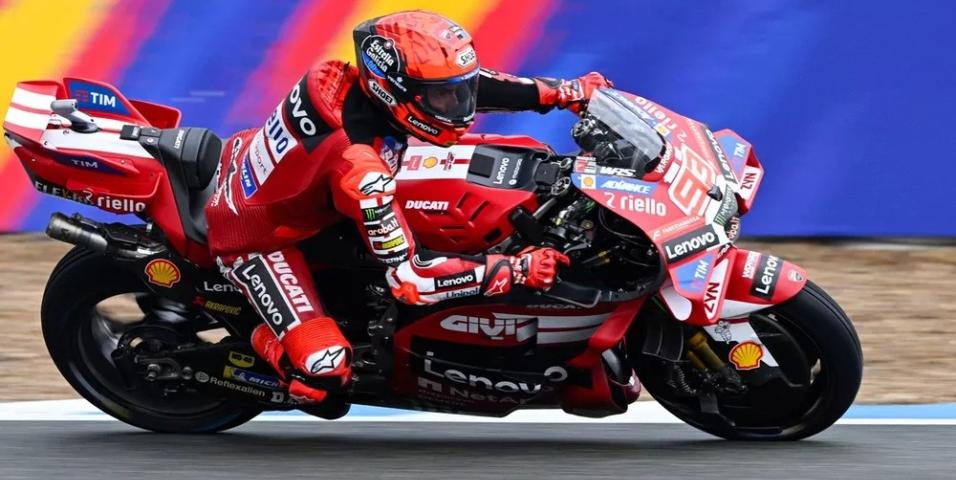MotoGP Jerez: Pole Position Marc Marquez με ρίσκο σε δύσκολες συνθήκες