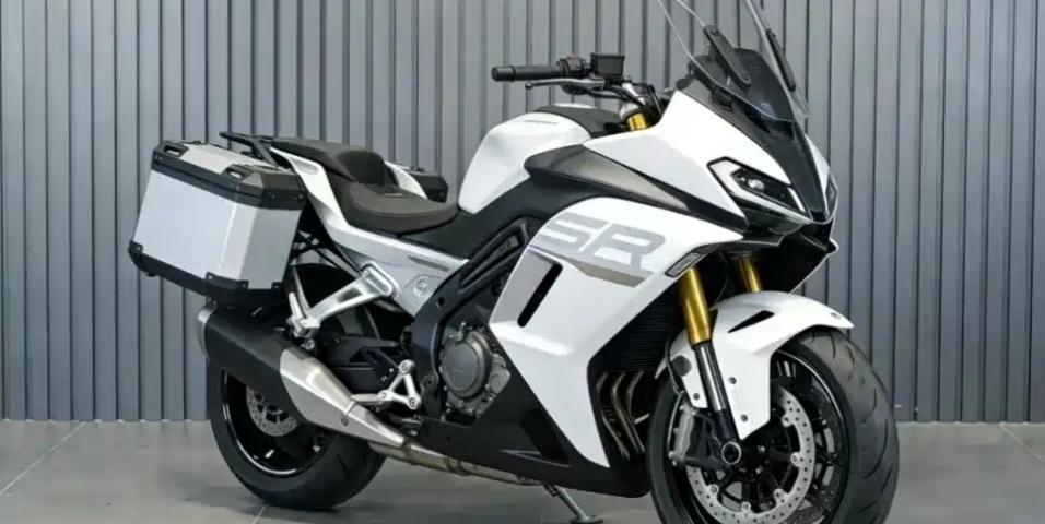 cfmoto-750-gt
