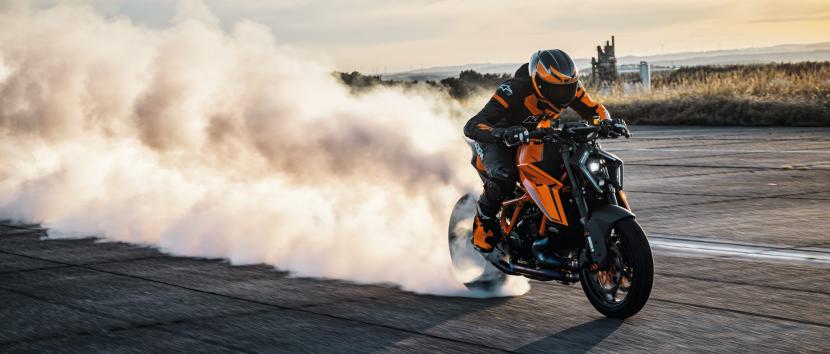 KTM 1290 Super Duke R 2024