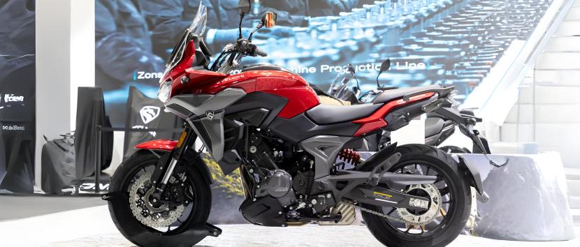 H Cyclone στην Ελλάδα