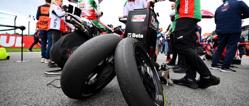 Ελαστικά MotoGP απώλεια βάρους σε αγώνα