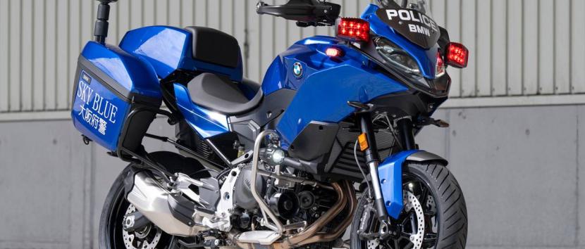 Osaka Police BMW F 900 XR