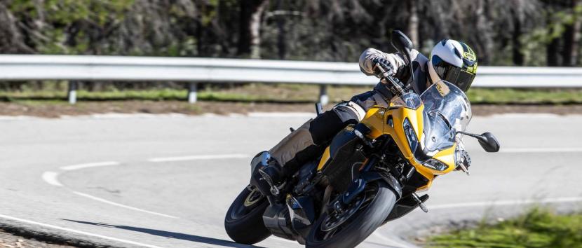 triumph tiger 800 sport