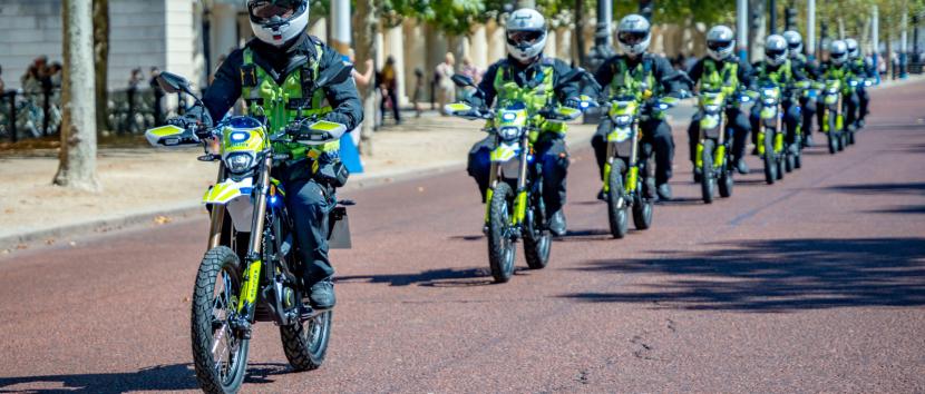 Αστυνομία London με μοτοσυκλέτες Sur-Ron 2026