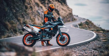 KTM 890 SMT 2023