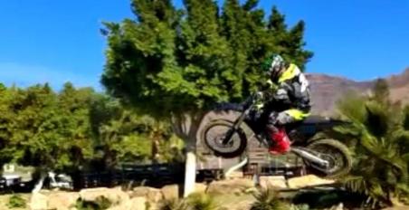 triumph_MX_spy_photos