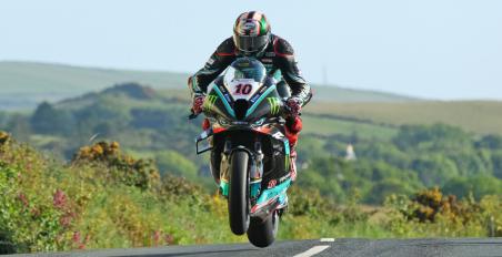 Isle of Man TT 2023: Ο ρυθμός ανέβηκε την τρίτη ημέρα των δοκιμαστικών [VIDEO]