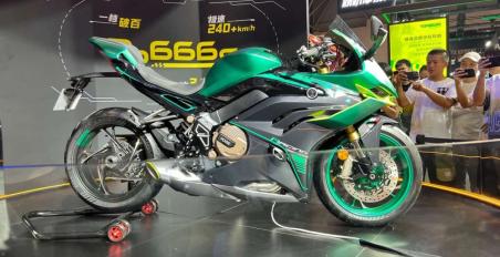 Voge RR 666 S: The number of the beast