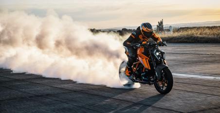 KTM 1290 Super Duke R 2024