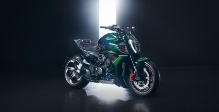 motomag Ducati Diavel V4 – Ένας διάβολος για την Bentley