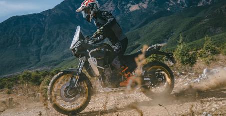 motomag Kove Test Ride Experience – Οδηγήστε την Kove 800 X Pro στην Αθήνα