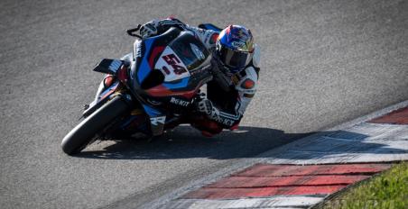 motomag Ο Toprak Razgatlioglu στο WSBK και το 2025 με την BMW