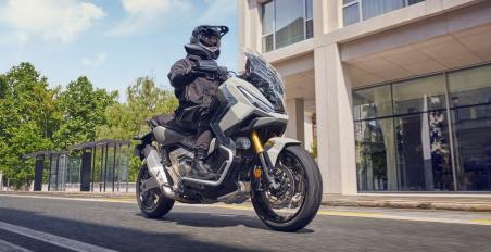Honda X-ADV 2025 νέο μοντέλο