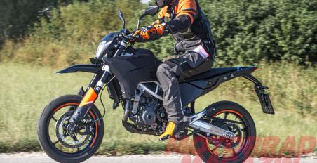 KTM 390 SMC R 2025