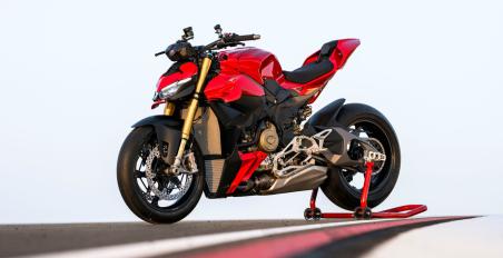 Ducati Streetfighter V4 2025