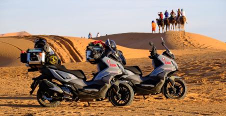 Scooter2 dakar SYM ADX 300 2024