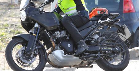 Royal Enfield Himalayan δοκιμές Ευρώπη 2025