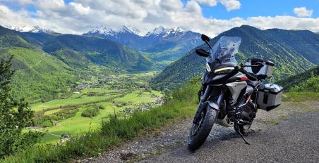 Multistrada V4 60k tour