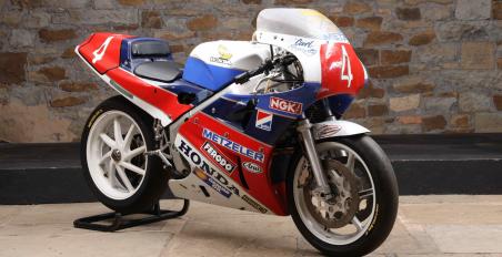 Honda VFR750R RC30 Carl Fogarty δημοπρασία 2025