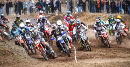 Πανελλήνιο πρωτάθλημα Motocross Τρίκαλα: Απίστευτο θέαμα στο 2ο αγώνα – Στην κορυφή ο Κανάκης!