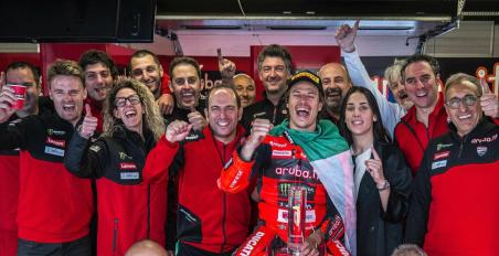 Ducati Nicolo Bulega νέο συμβόλαιο 2025