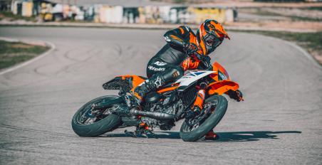 KTM 2025