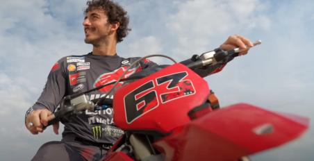 Desmo 450MX Flat Track