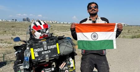 IndiaN Moto traveller solidarity