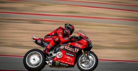 bulega-win-gara2-race-motorland-aragon-2025