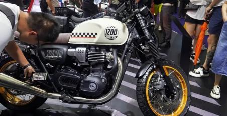 Morbidelli Timeless 1200