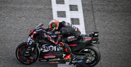 MotoGP Ταϊλάνδη: Σαρωτική νίκη Bezzecchi, κρατά πρωτοπορία ο Acosta – Χάος με τα ελαστικά