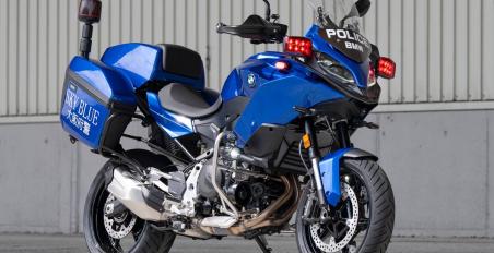 Osaka Police BMW F 900 XR