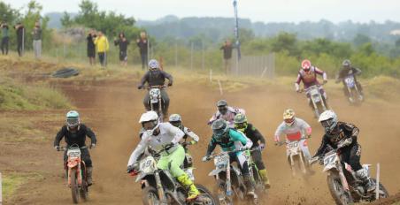 Πανελλήνιο Πρωτάθλημα Motocross Τρίκαλα: Εντατικός ο ρυθμός του 2ου αγώνα – Νίκες για ΑΝΔΡΕΟΥ – ΜΠΑΚΑ – ΓΑΝΩΤΗ – ΤΑΜΒΑΚΟ – ΤΖΙΩΡΑ – ΒΑΣΙΛΕΙΑΔΗ – ΣΤΡΟΥΓΚΗ – ΦΩΤΟΠΟΥΛΟ – ΛΑΜΠΡΟΥ