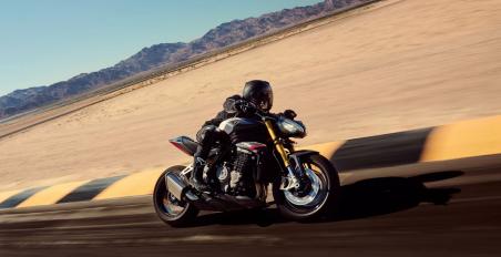 triumph speed triple 1200 rs