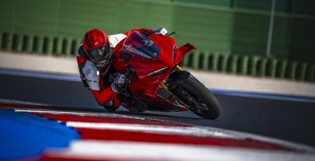 Panigale V4