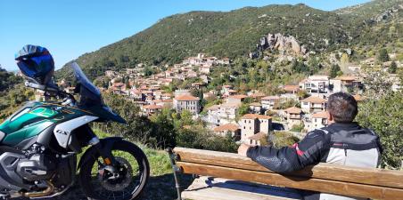 Μητσάκης με BMW R 1300 GS στην Αρκαδία