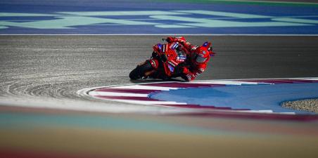 MotoGP Κατάρ: Μεγάλη νίκη Marc Marquez σε αγώνα με αρκετές επαφές