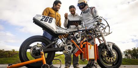 MIT FCV Ducati 900SS Project