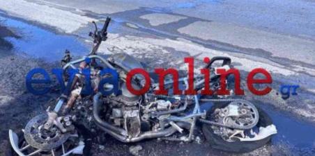 Νεκρός αναβάτης στην Εύβοια από αναστροφή φορτηγού – Ξέσπασε πυρκαγιά [VIDEO]
