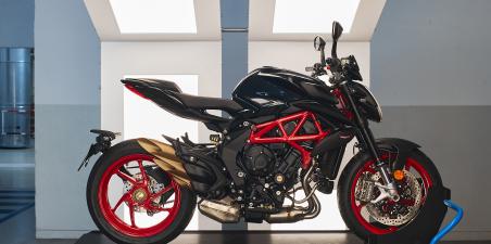 mv agusta brutale 800