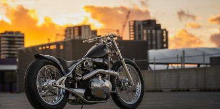 Royal Enfield Busted Knuckles Build Off AU