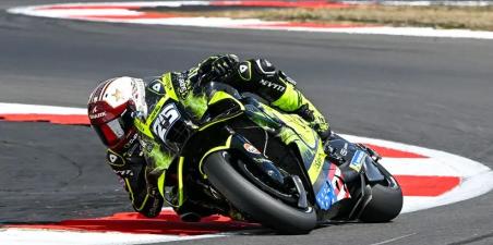 MotoGP Βρετανία: Νίκη Fernandez στο βάθρο Martin και Bezzecchi