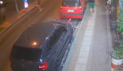 Σοκαριστικό βίντεο στη Θεσσαλονική με ΙΧ να χτυπά και να εγκαταλείπει οδηγό μοτοσυκλέτας [Video]