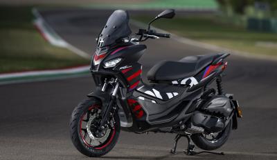 motomag Aprilia SR GT Replica 125/200 – Ανακοινώθηκε η τιμή του στην Ελλάδα