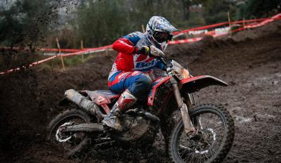 motomagEnduroGP – Φεύγει ο Steve Holcombe από την Beta Factory Racing;