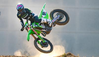 motomag MXGP, Kawasaki Racing Team - Ο Jeremy Seewer δίπλα στον Romain Febvre την επόμενη χρονιά