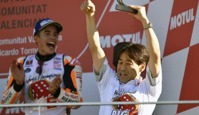motomag Η Honda διώχνει από το MotoGP τον γενικό διευθυντή του HRC, Tetsuhiro Kuwata