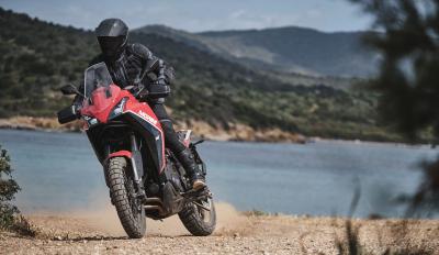 motomag Moto Morini – Νέος τιμοκατάλογος με μειωμένες τιμές στα X-Cape 650, Seiemezzo STR & SCR